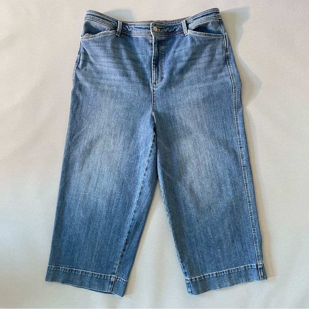 Talbots Wide Leg Cropped Denim Jeans Women’s Size 16